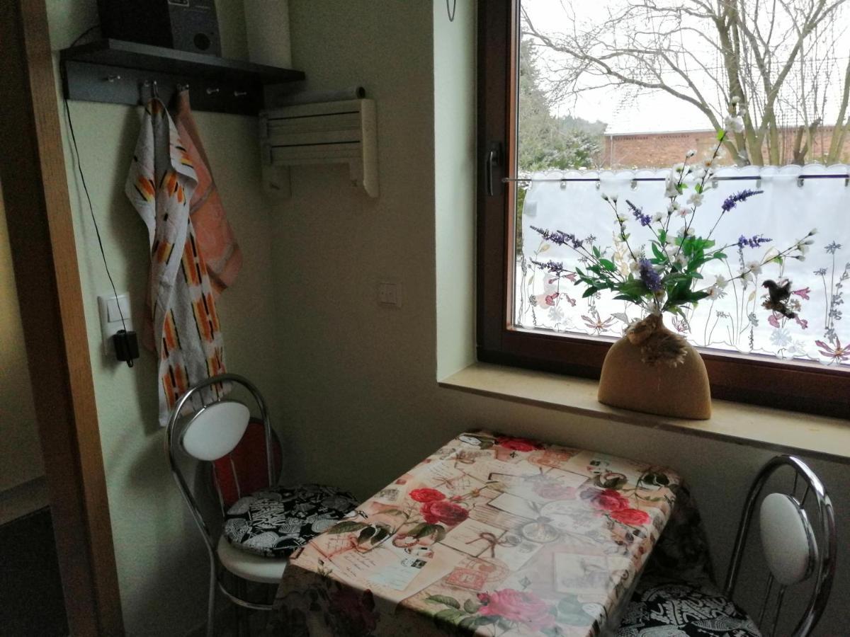 Ferienwohnung Ruhe und Bequemlichkeit Frauendorf  Exterior foto