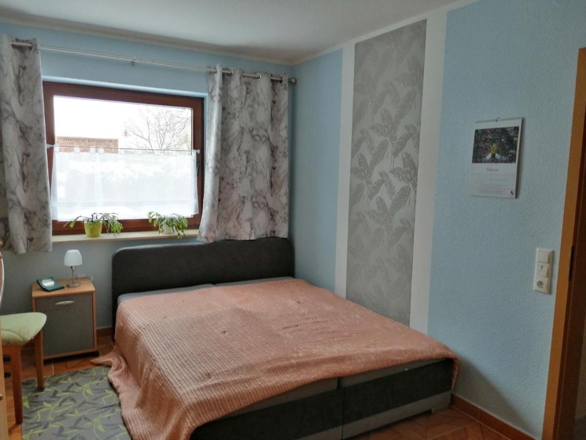 Ferienwohnung Ruhe und Bequemlichkeit Frauendorf  Exterior foto