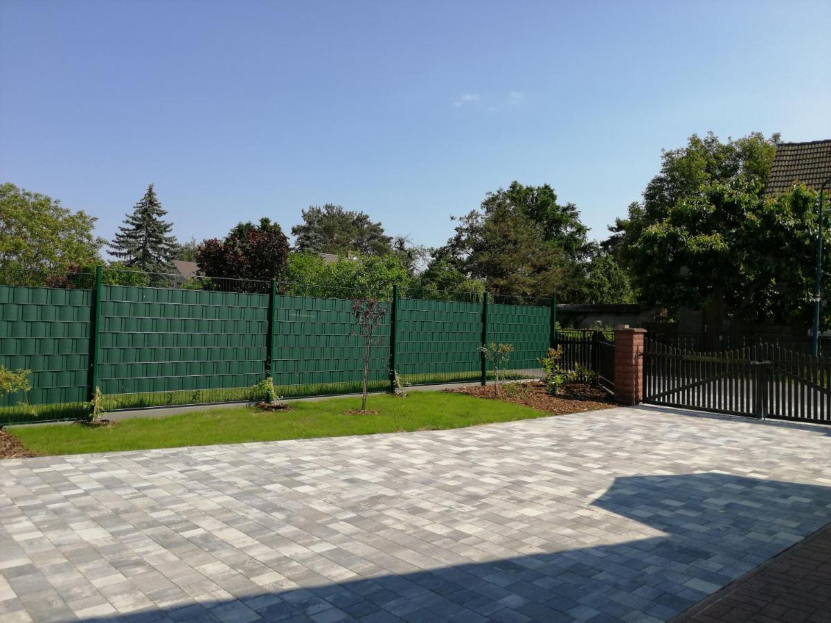 Ferienwohnung Ruhe und Bequemlichkeit Frauendorf  Exterior foto